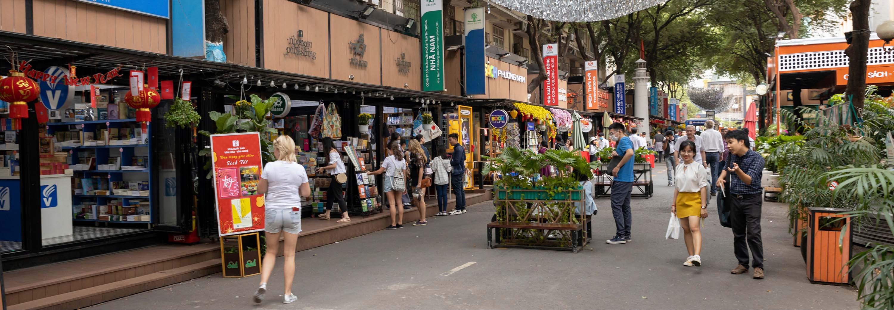 Nguyễn Văn Bình (Book Street)