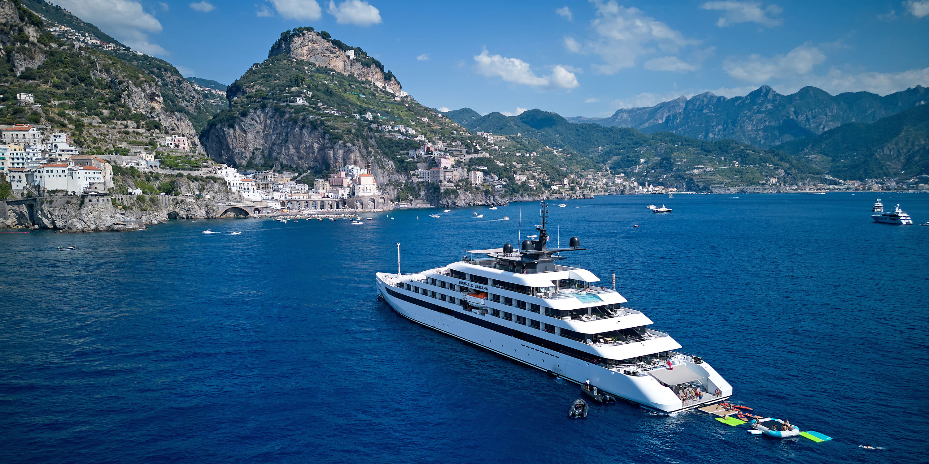 Emerald Sakara cruising through Amalfi Coast, Italy