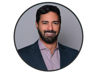 Portrait of Scenic Sales Agent Flavio Policarpo